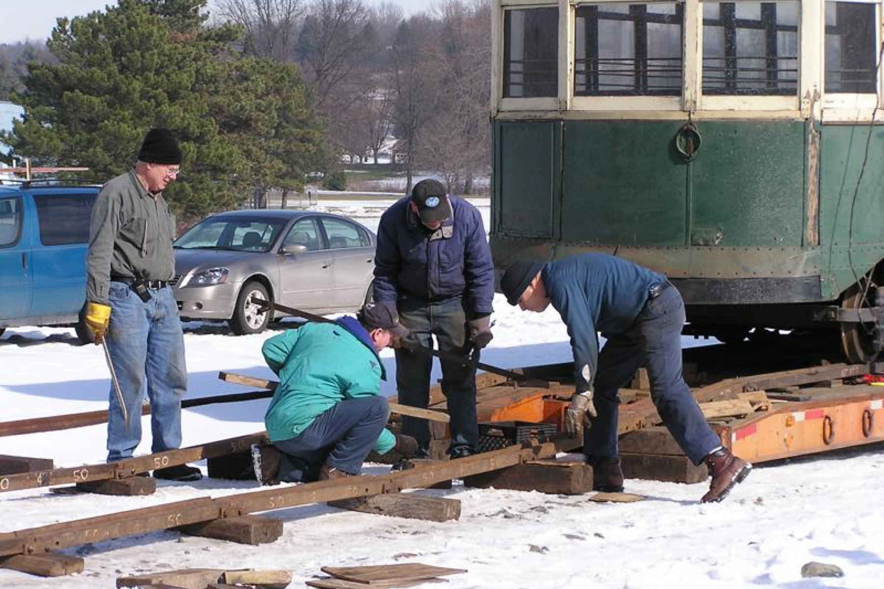 Unloading PTC 8042 at the Pennsylvania Trolley Museum